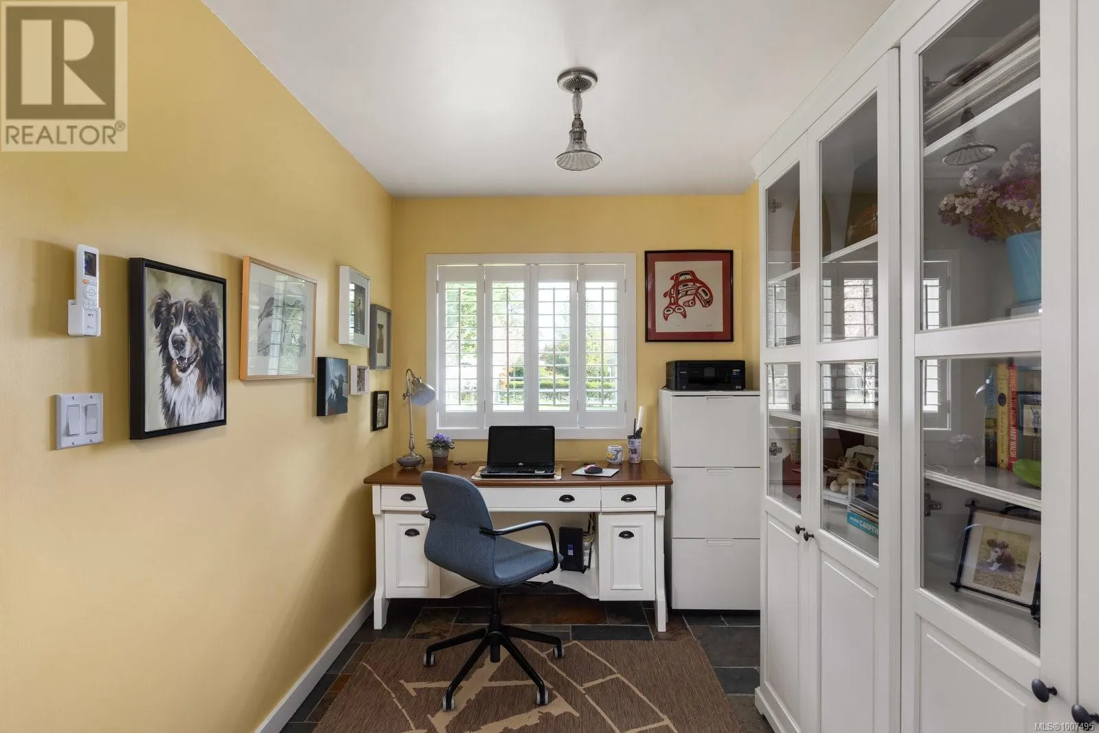 10807 Madrona Dr