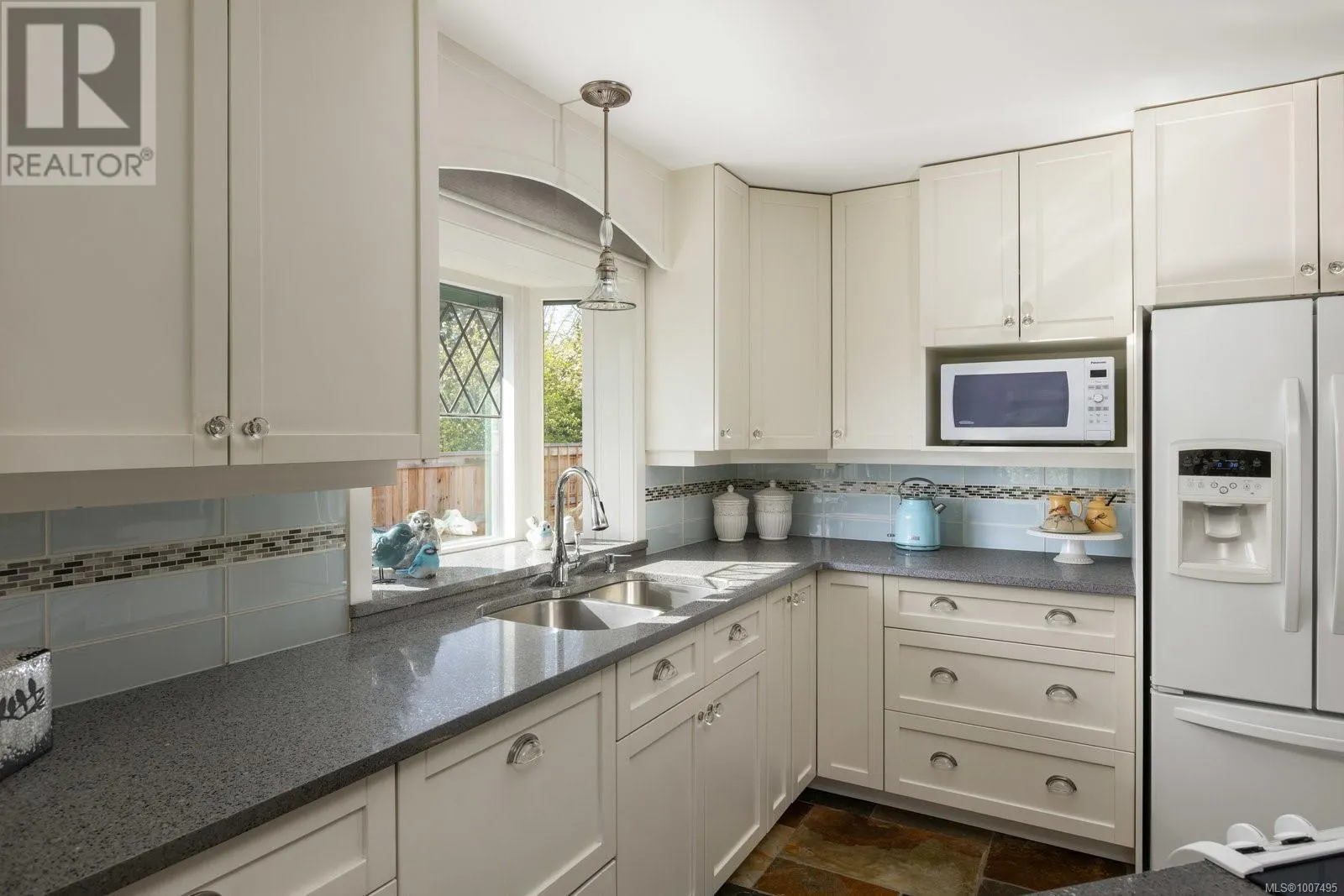 10807 Madrona Dr