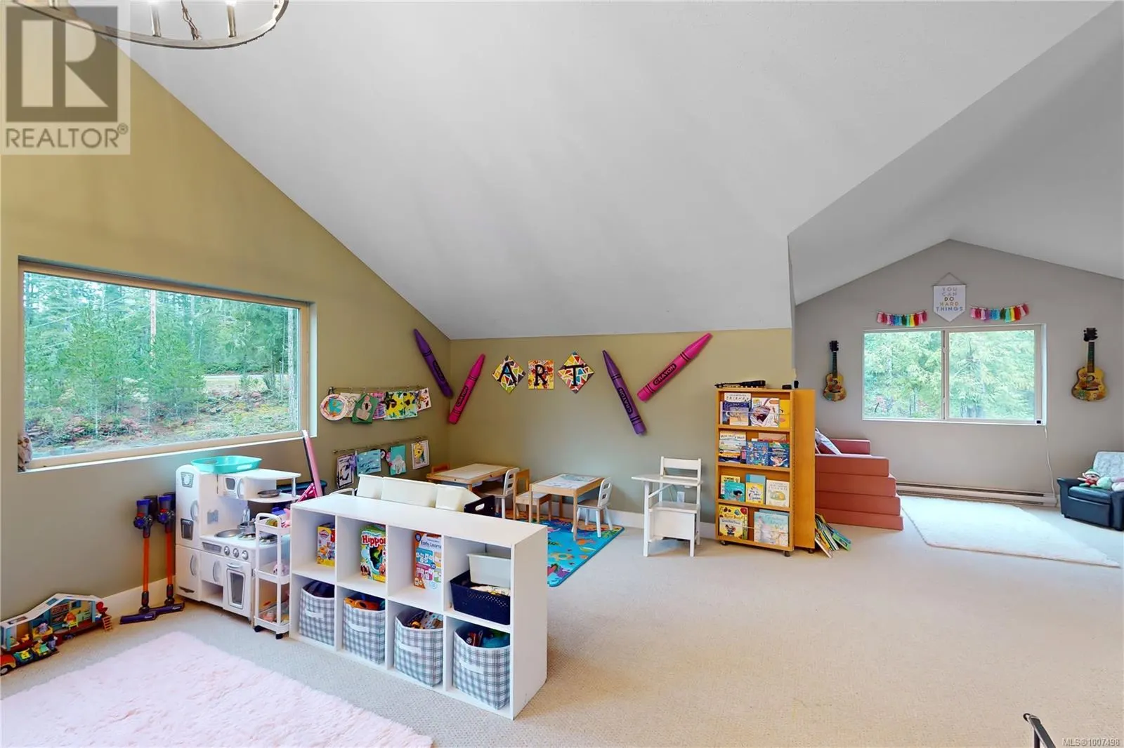 907 Hemsworth Rd
