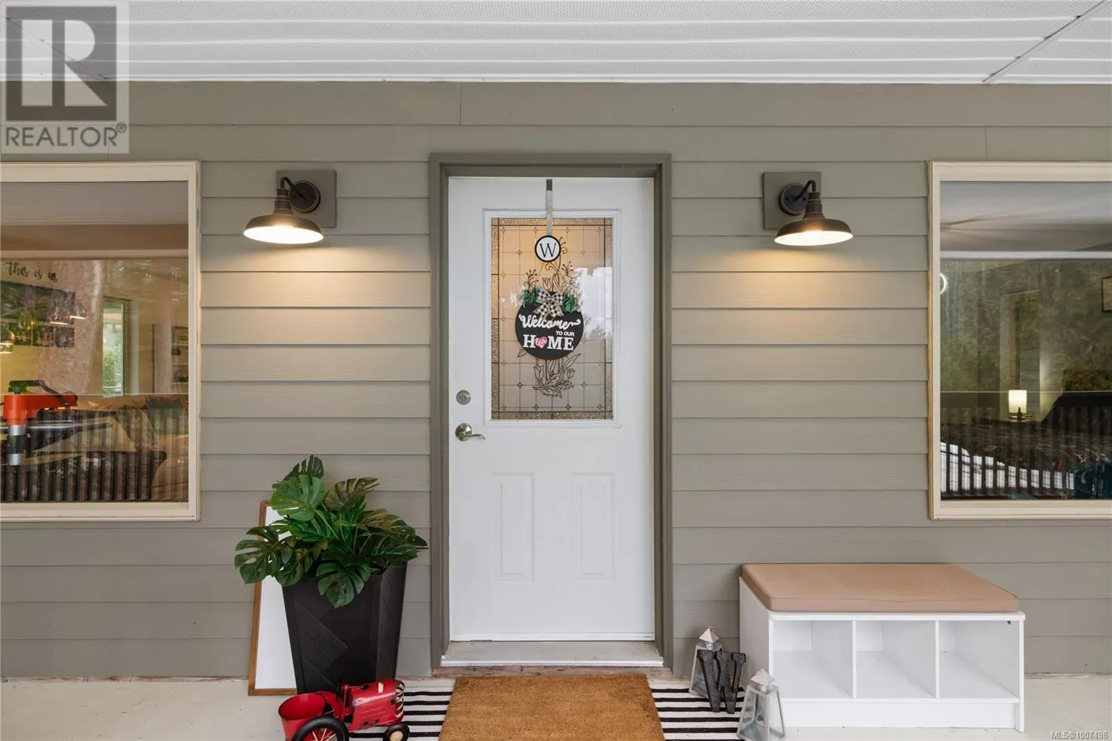907 Hemsworth Rd