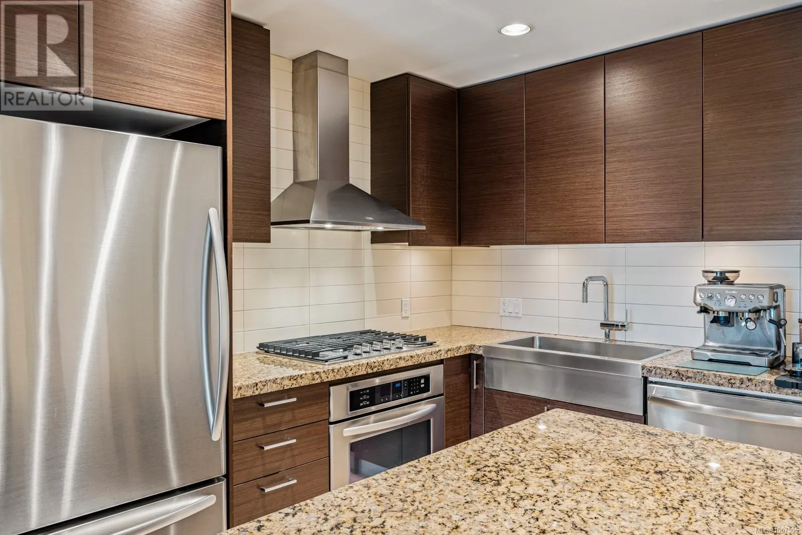 610 1400 Lynburne Pl