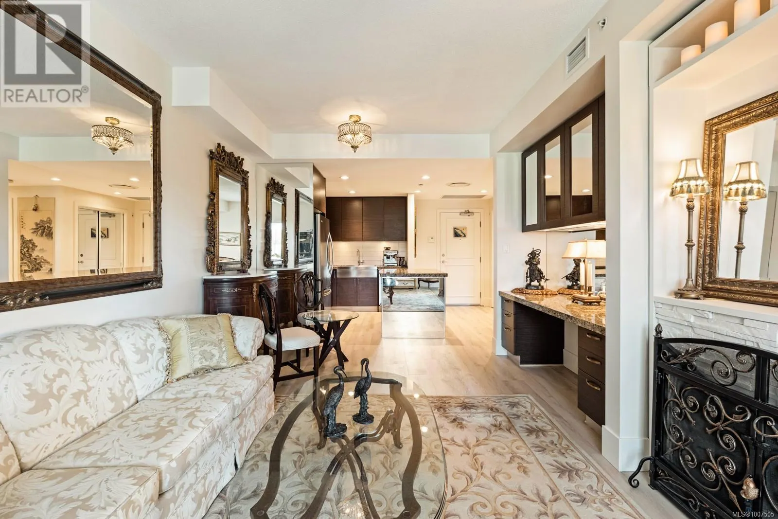 610 1400 Lynburne Pl