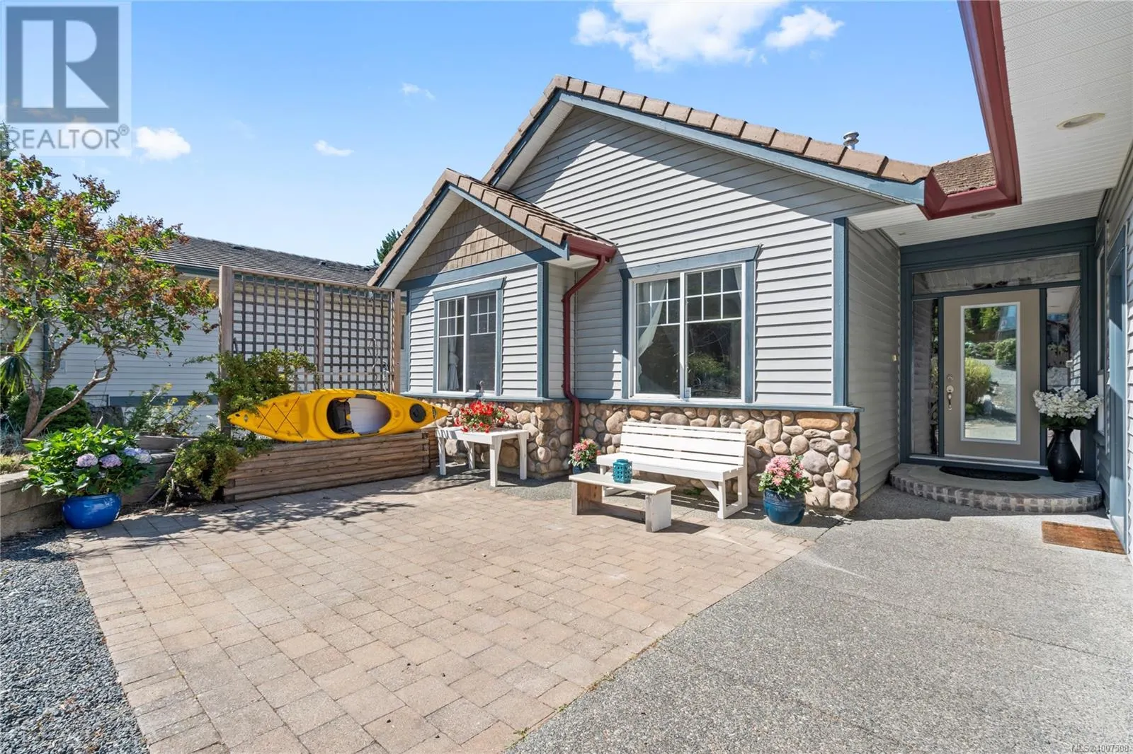 4124 Gulfview Dr