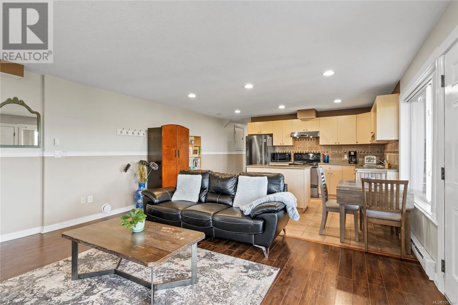 4124 Gulfview Dr
