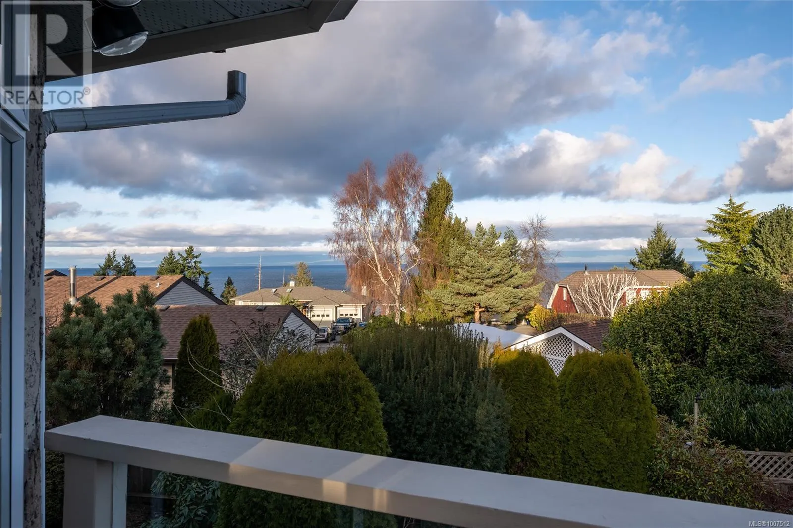 6268 Sechelt Dr