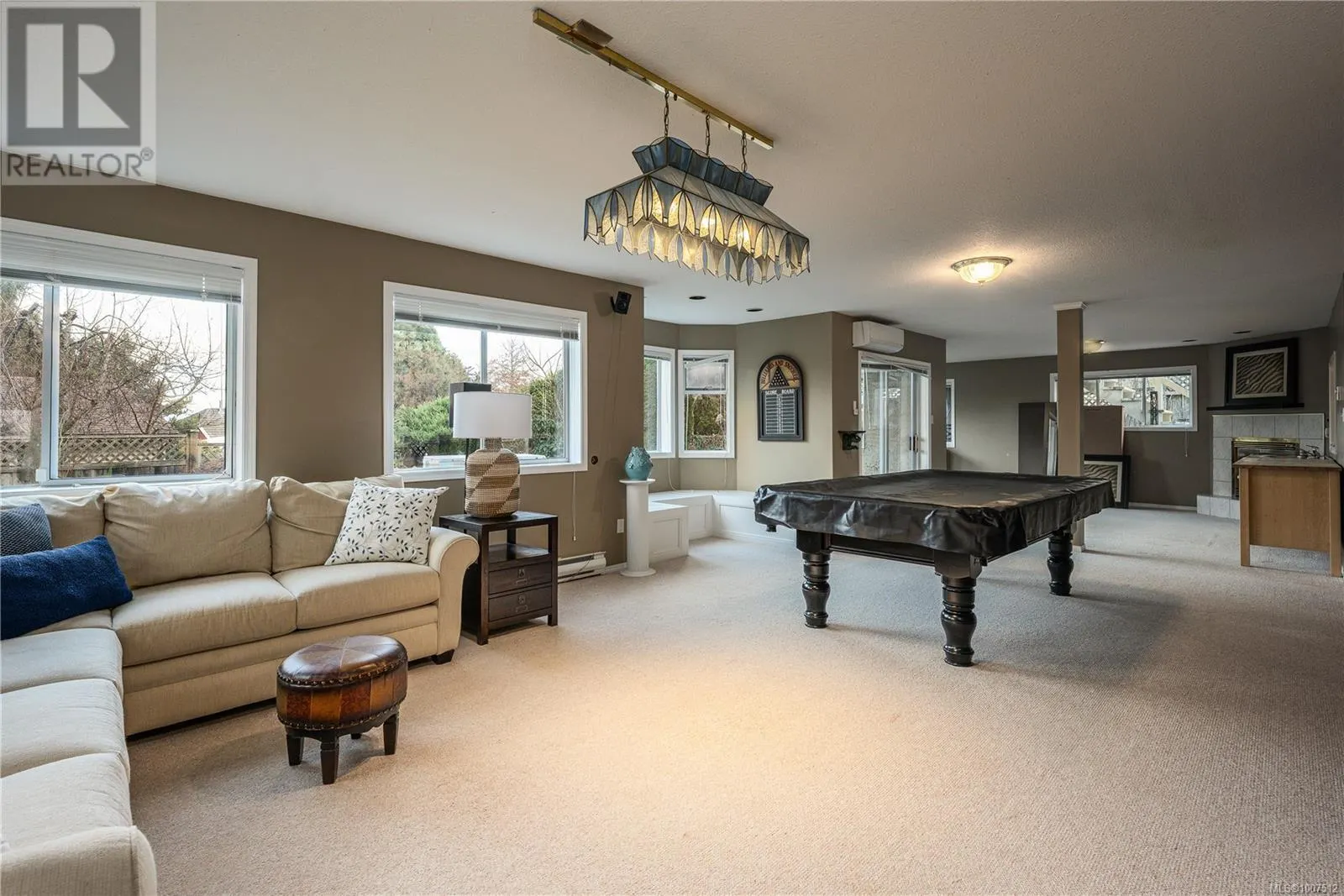 6268 Sechelt Dr
