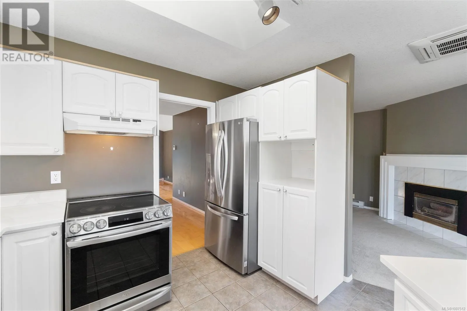 6268 Sechelt Dr