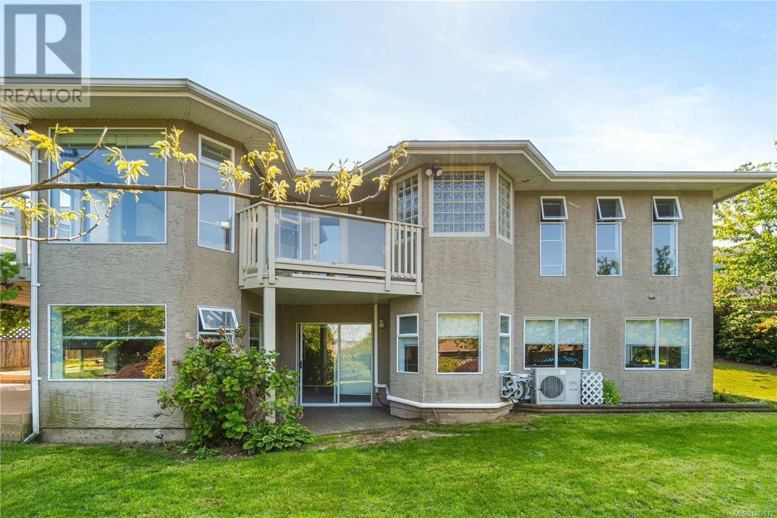 6268 Sechelt Dr
