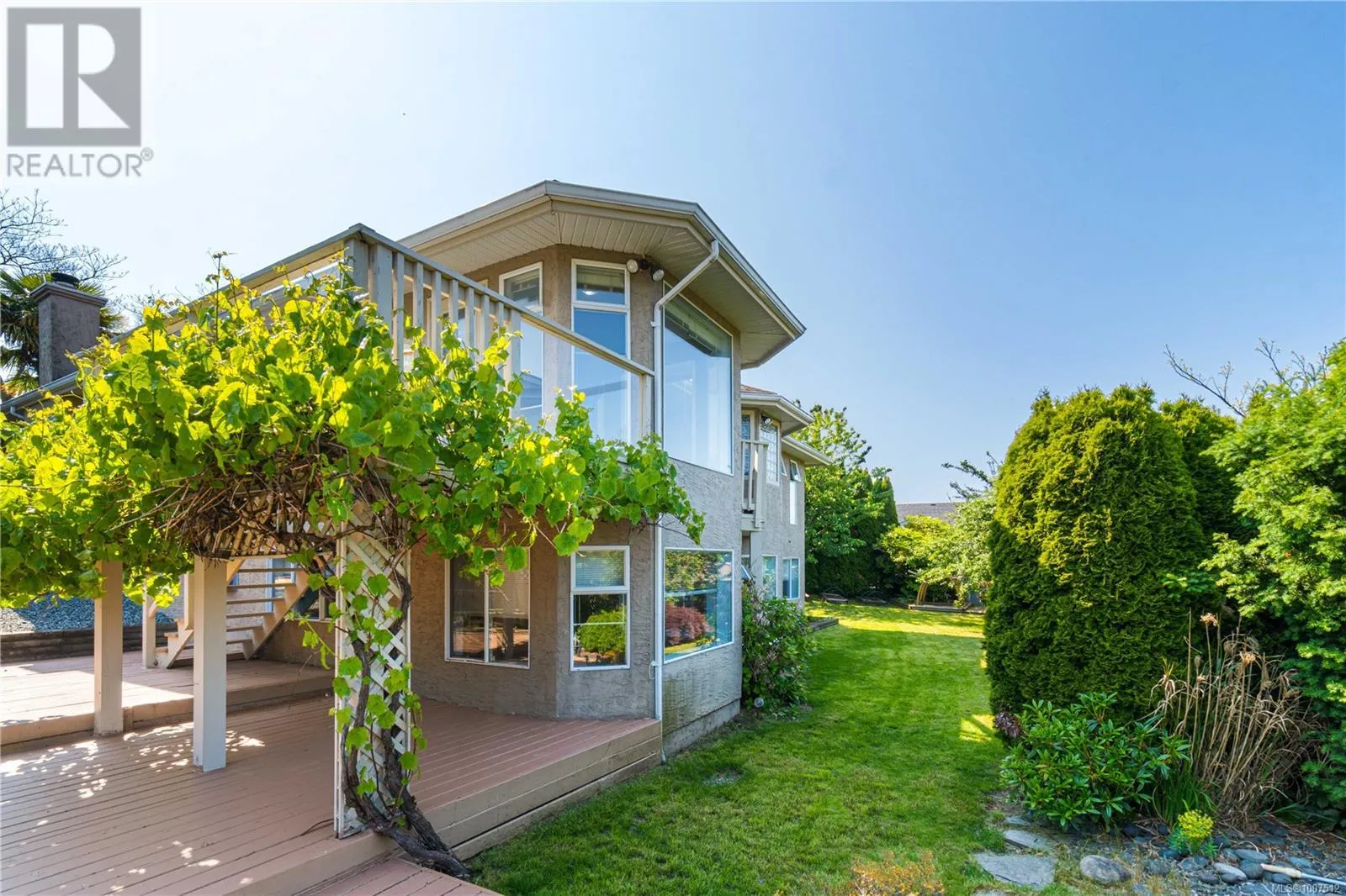 6268 Sechelt Dr