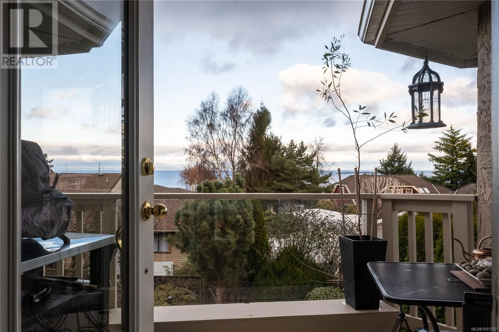 6268 Sechelt Dr