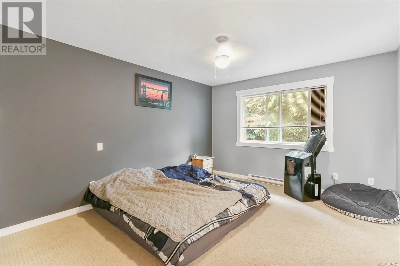 1069 Southwood Dr
