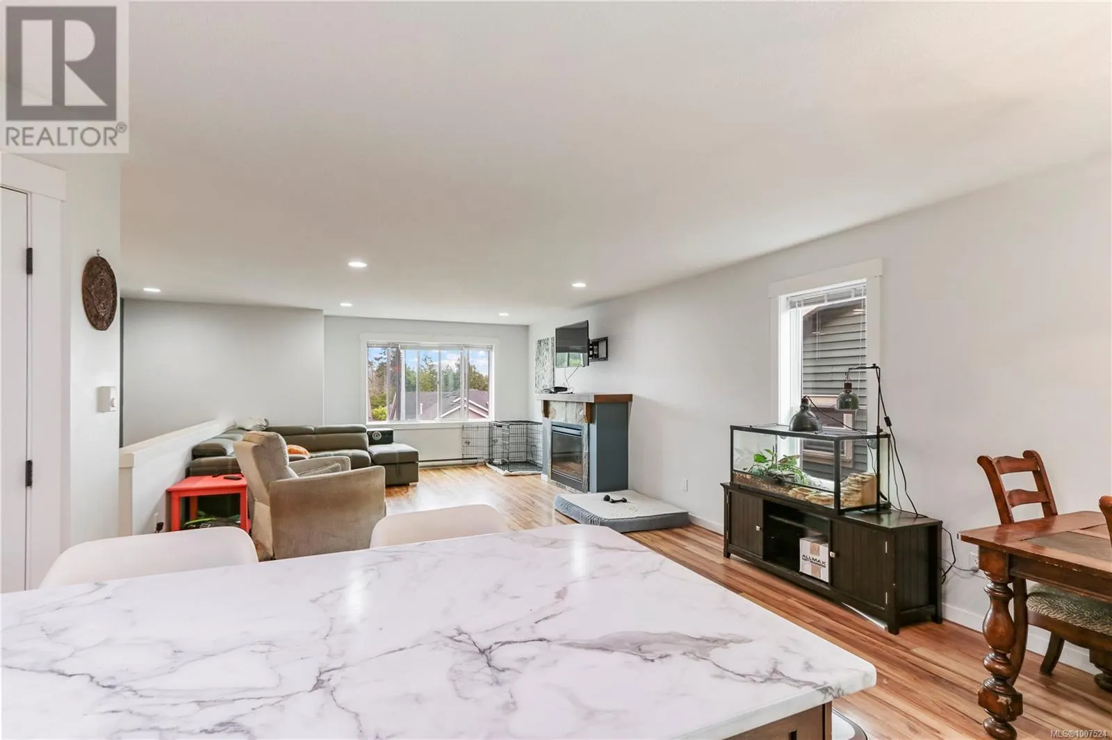 1069 Southwood Dr