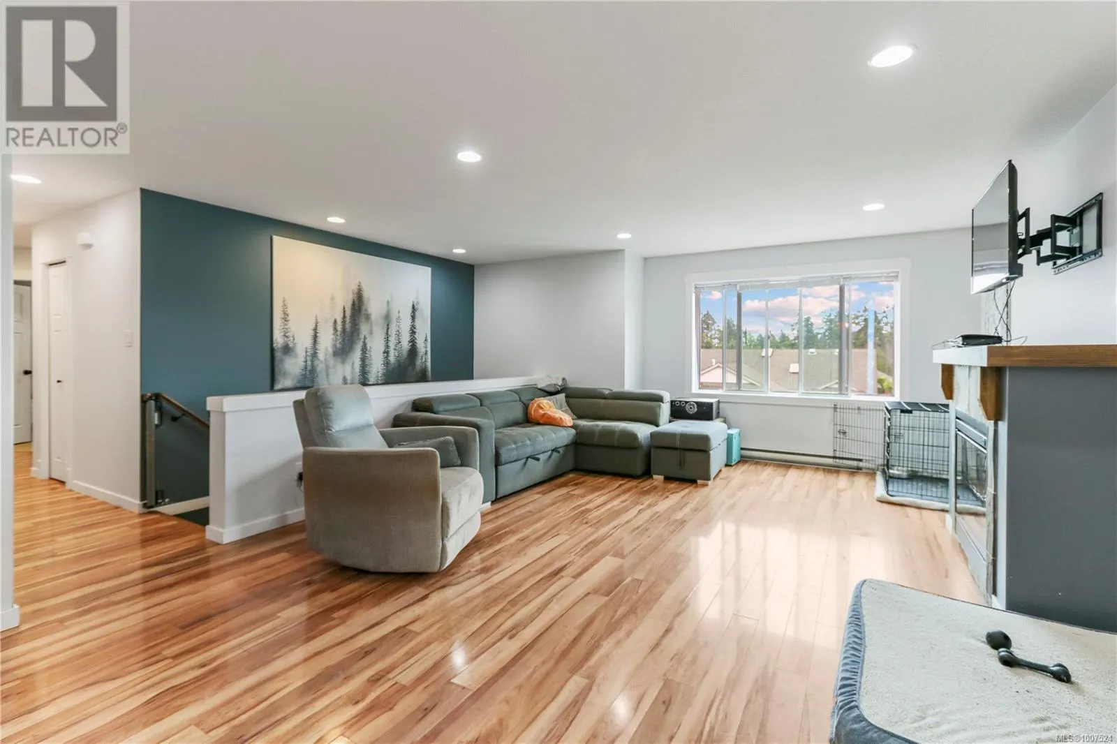 1069 Southwood Dr