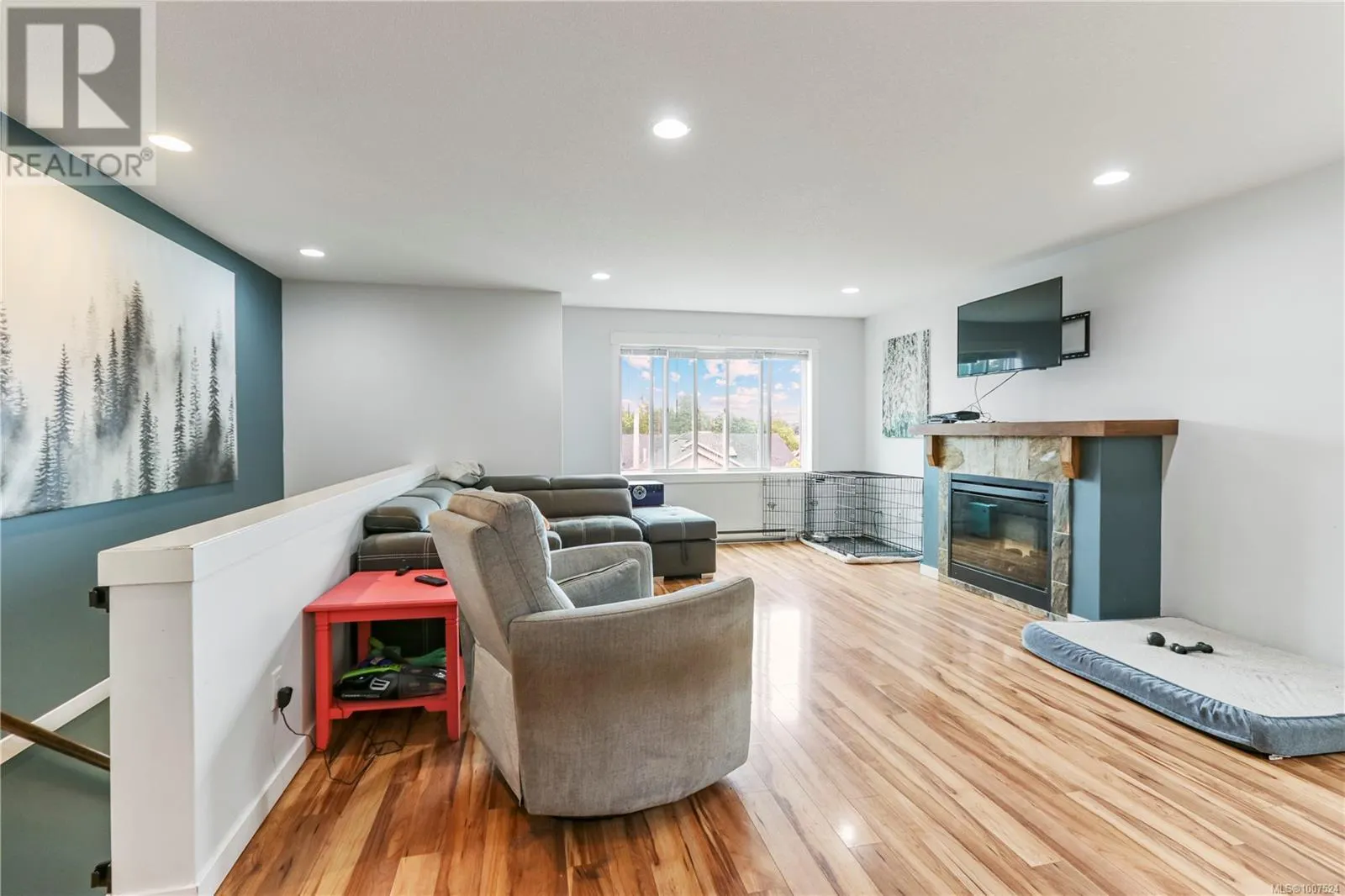 1069 Southwood Dr