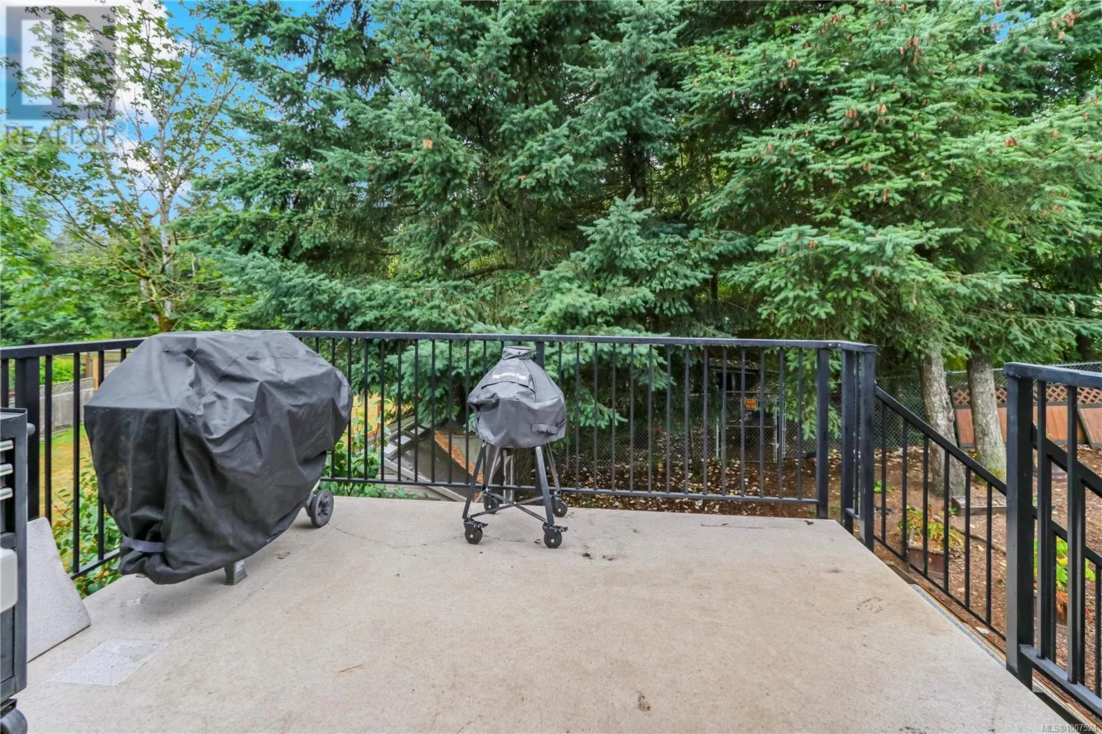 1069 Southwood Dr