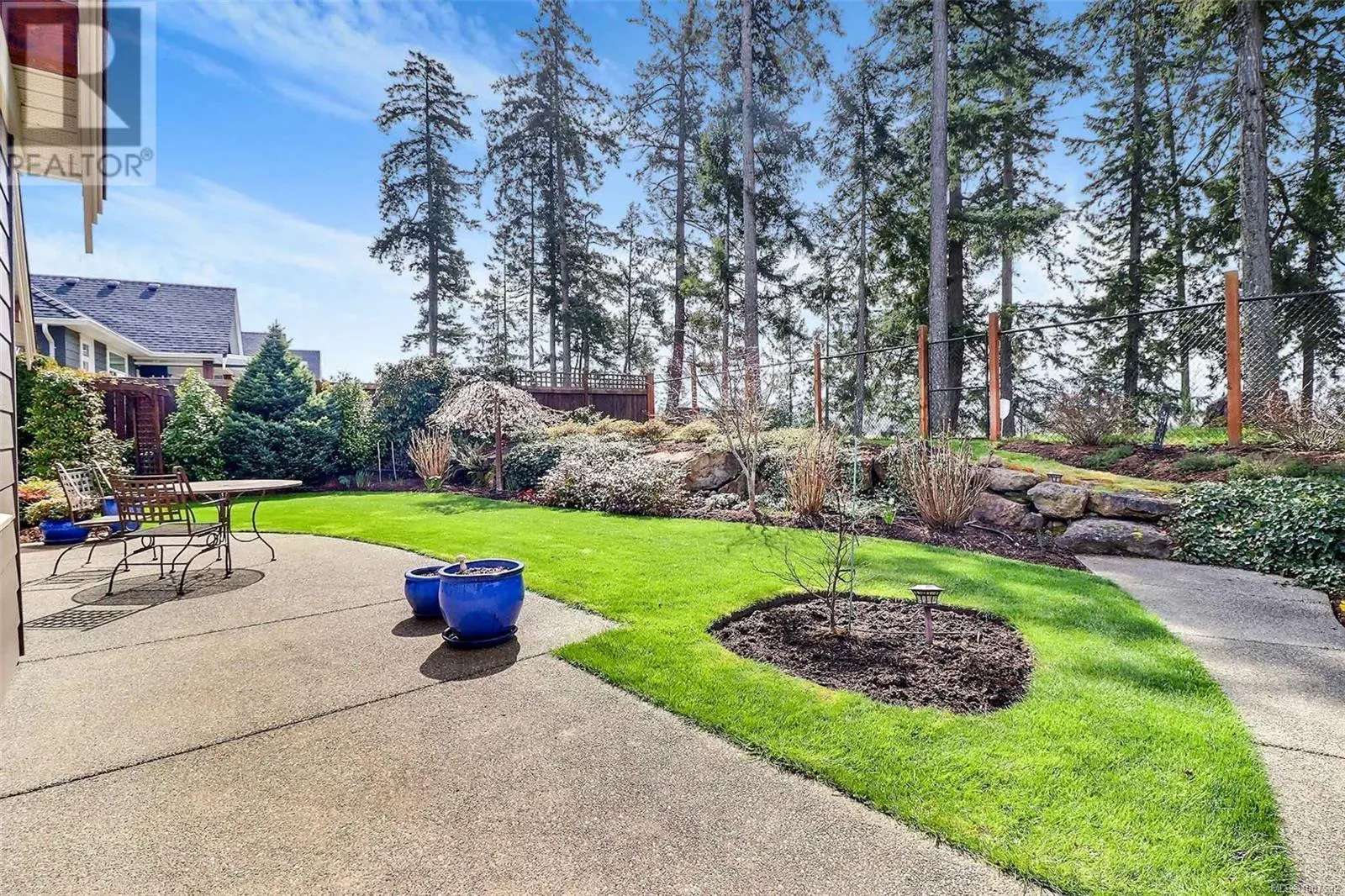 473 Ridgefield Dr