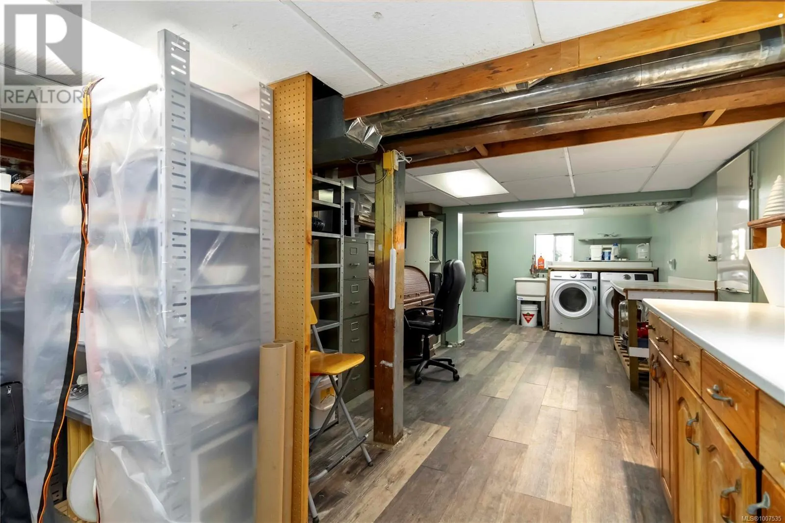 801 Old Esquimalt Rd