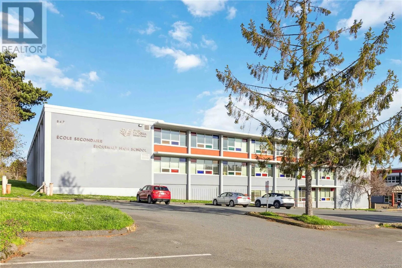 801 Old Esquimalt Rd
