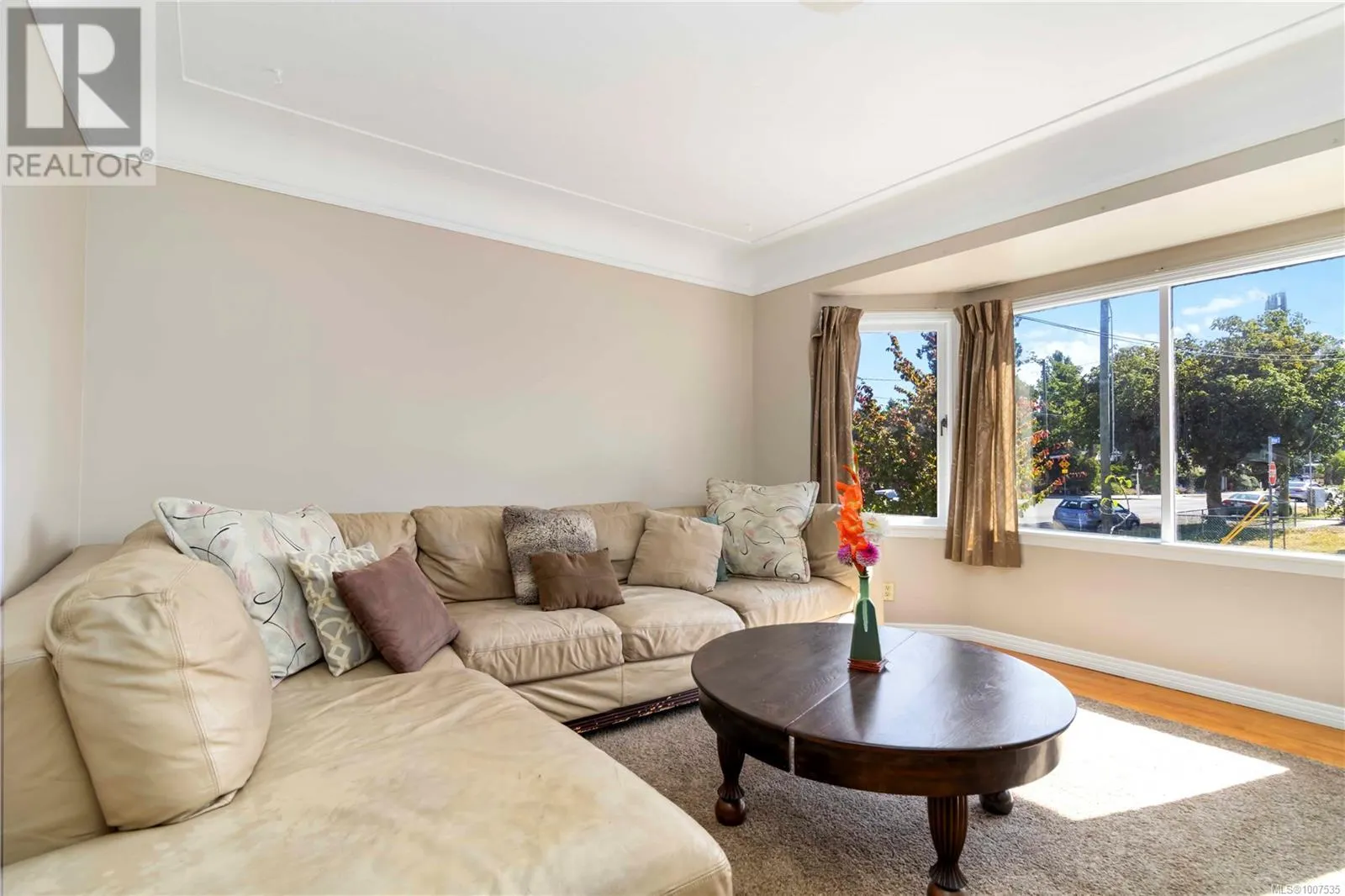 801 Old Esquimalt Rd