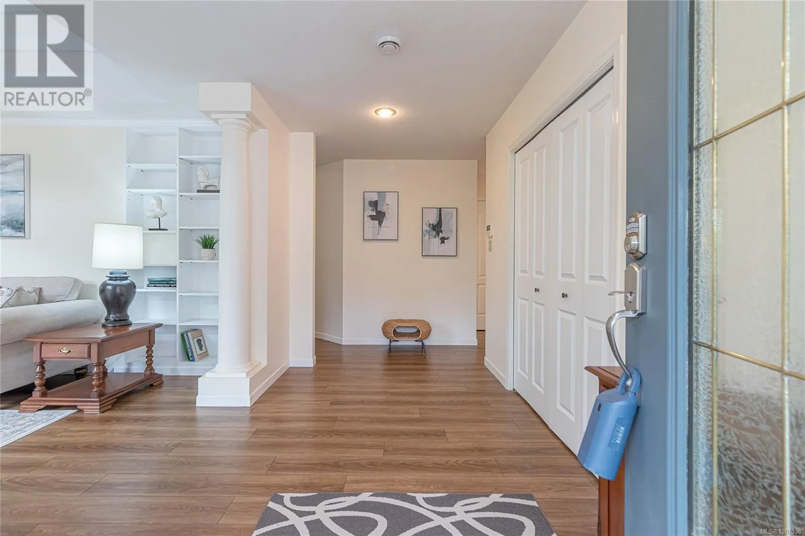 600 Nassau Cres