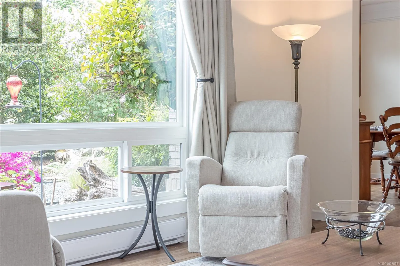 600 Nassau Cres