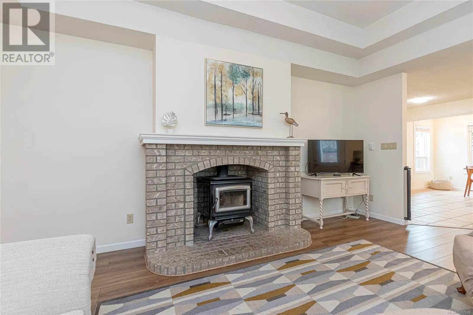 600 Nassau Cres