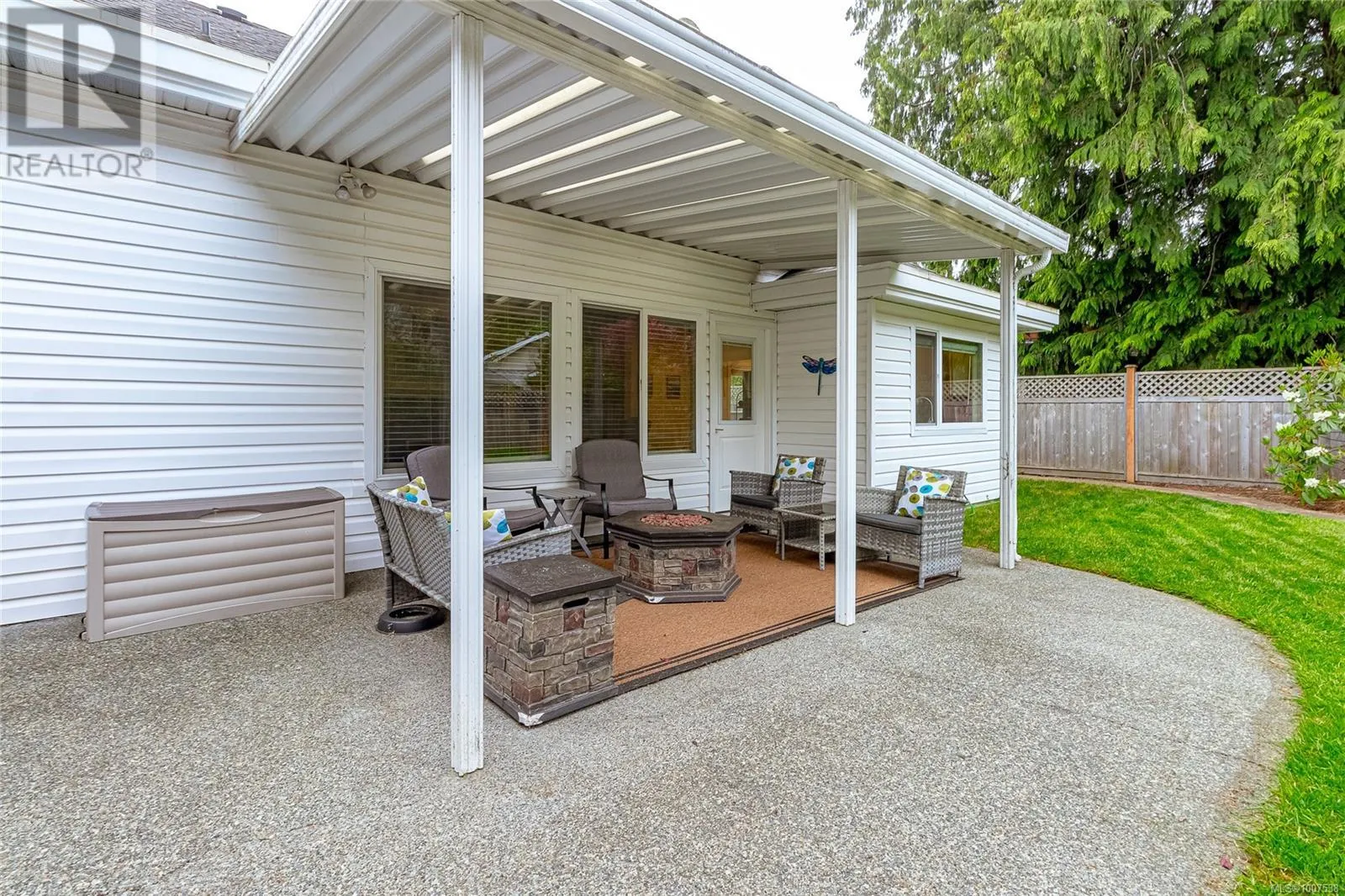 600 Nassau Cres