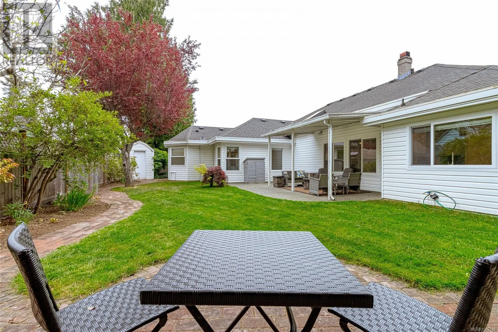 600 Nassau Cres