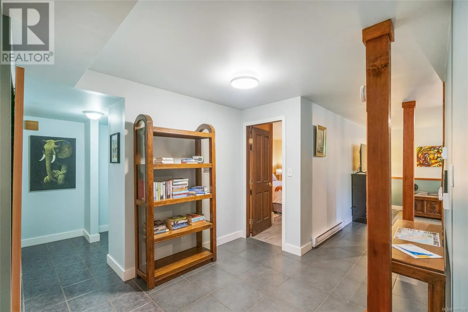 4287 Shell Beach Rd