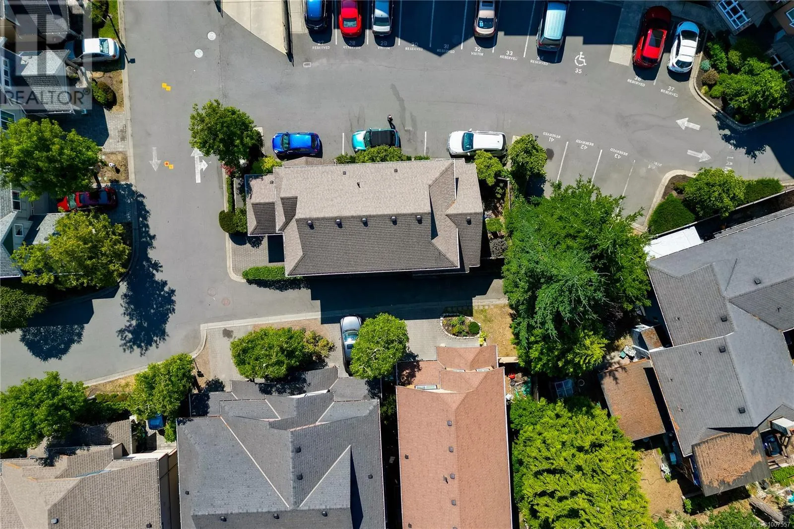 A 2220 Sooke Rd
