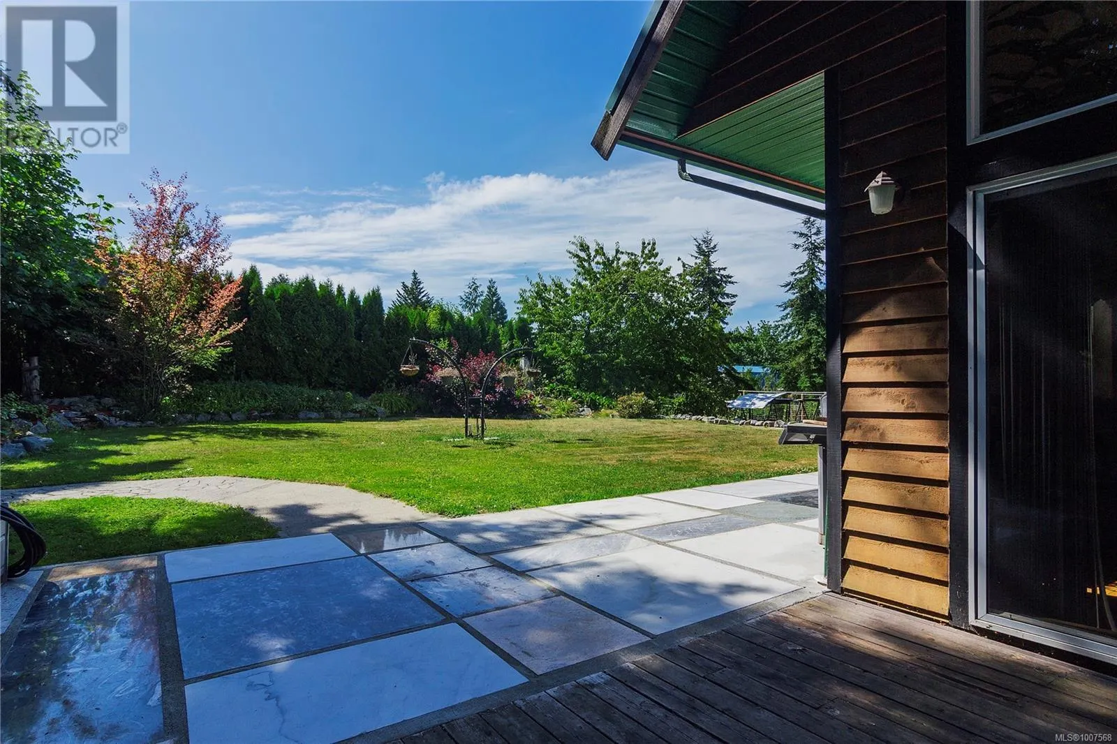 12270/12272 Chandler Rd