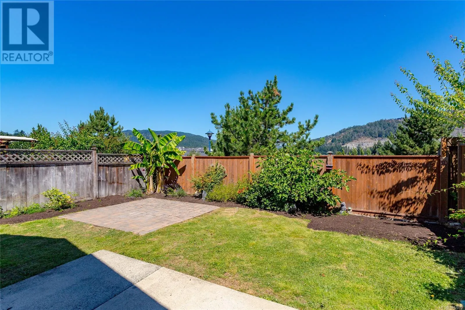 2876 Orange Blossom Cres