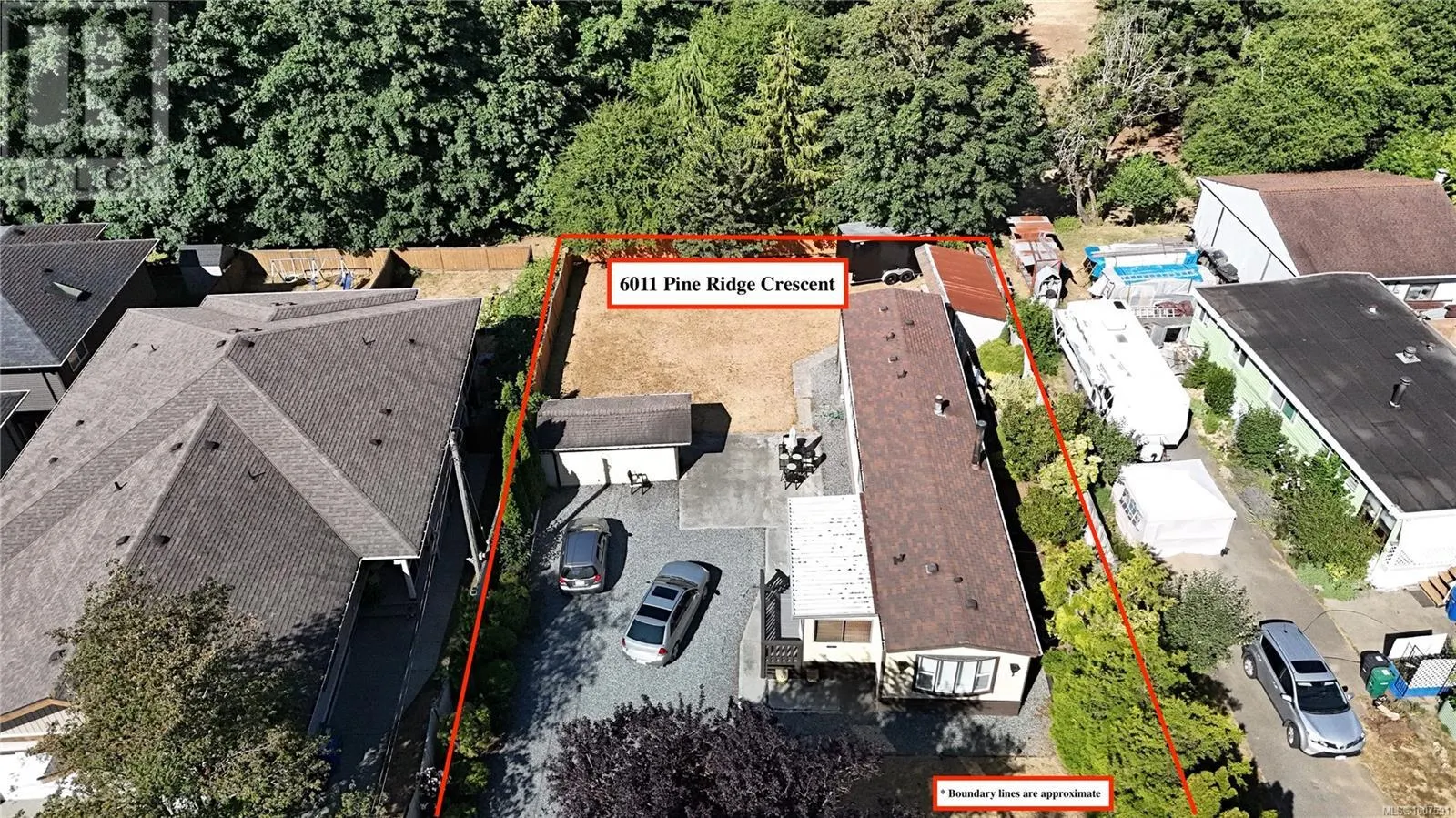 6011 Pine Ridge Cres