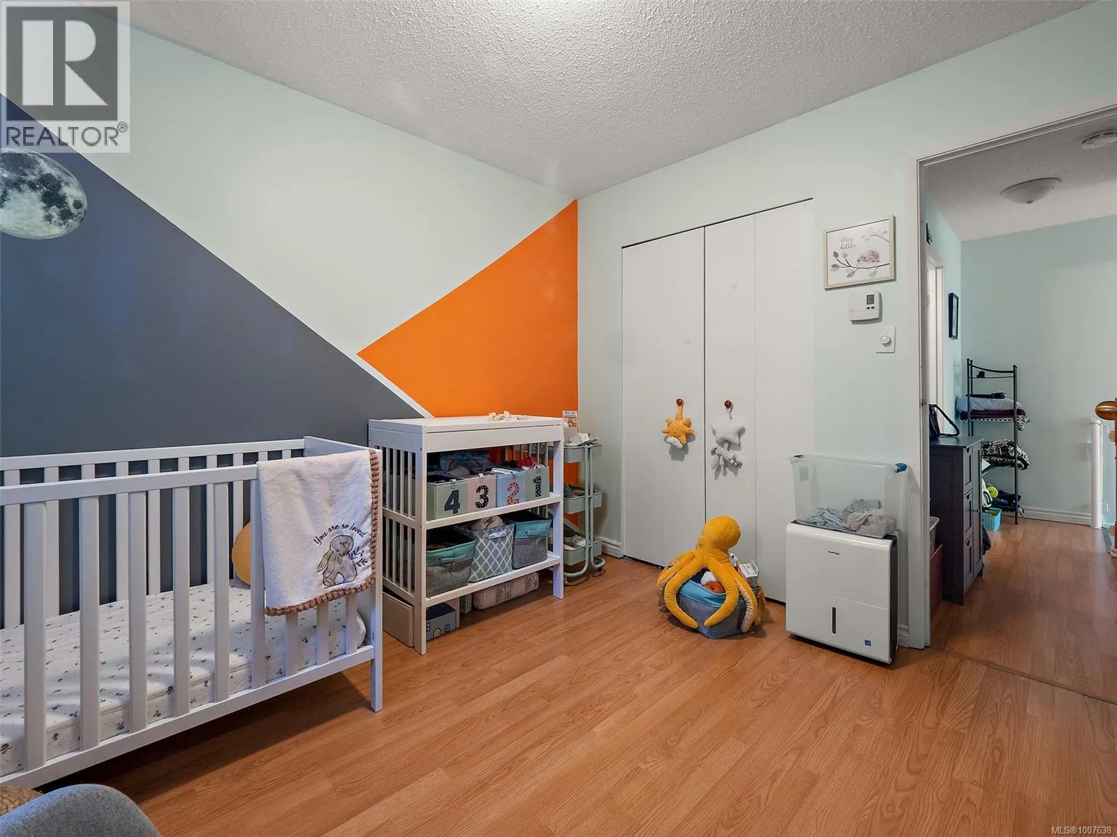 573 Crossandra Cres