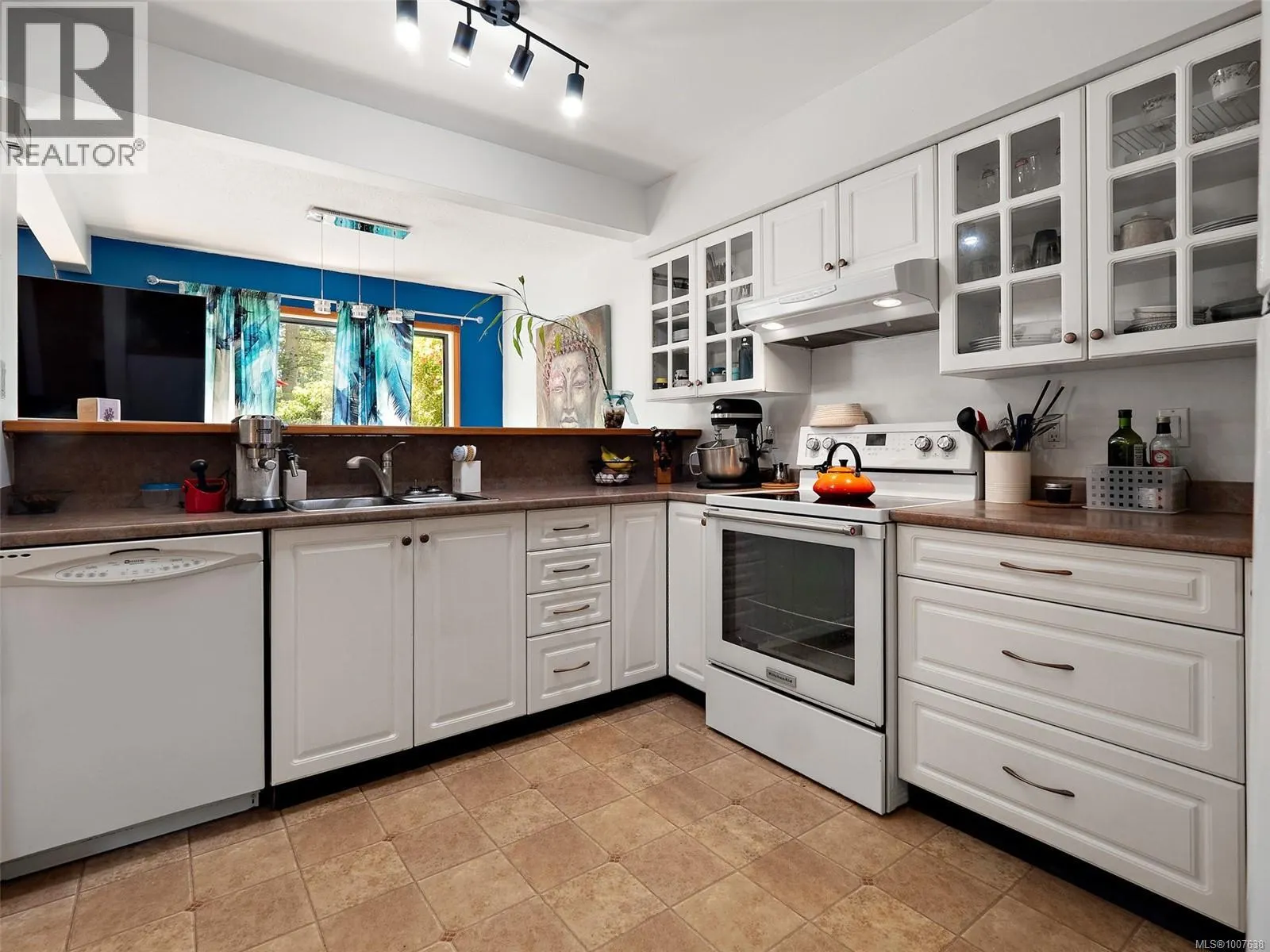 573 Crossandra Cres