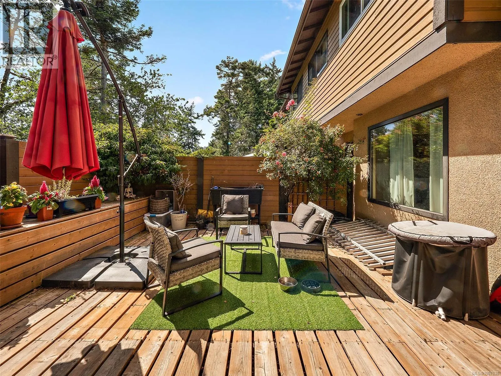 573 Crossandra Cres