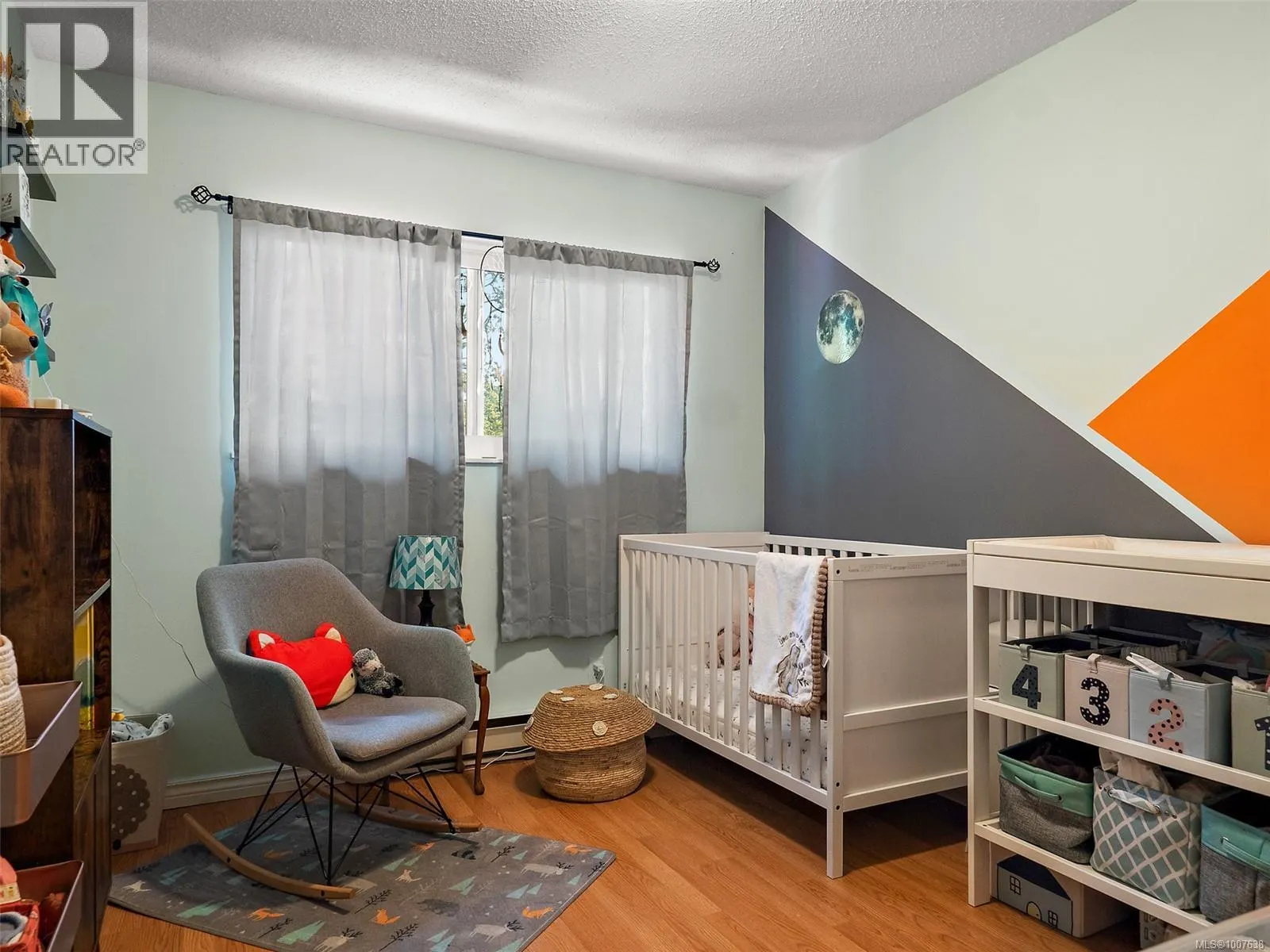 573 Crossandra Cres
