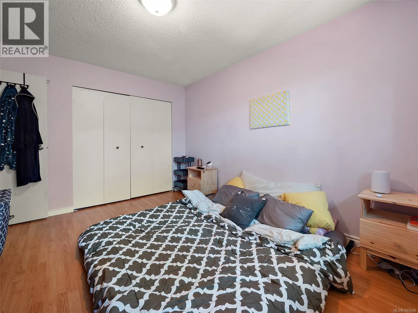 573 Crossandra Cres