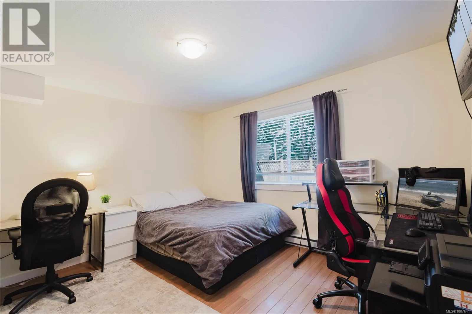 6181 Drombeg Pl
