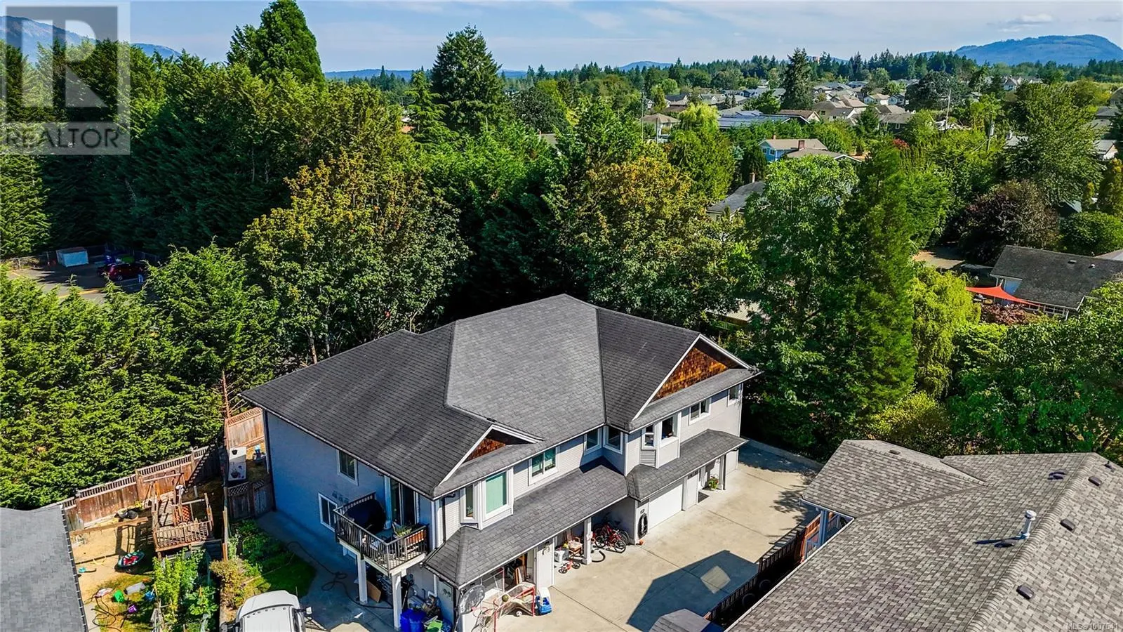6181 Drombeg Pl