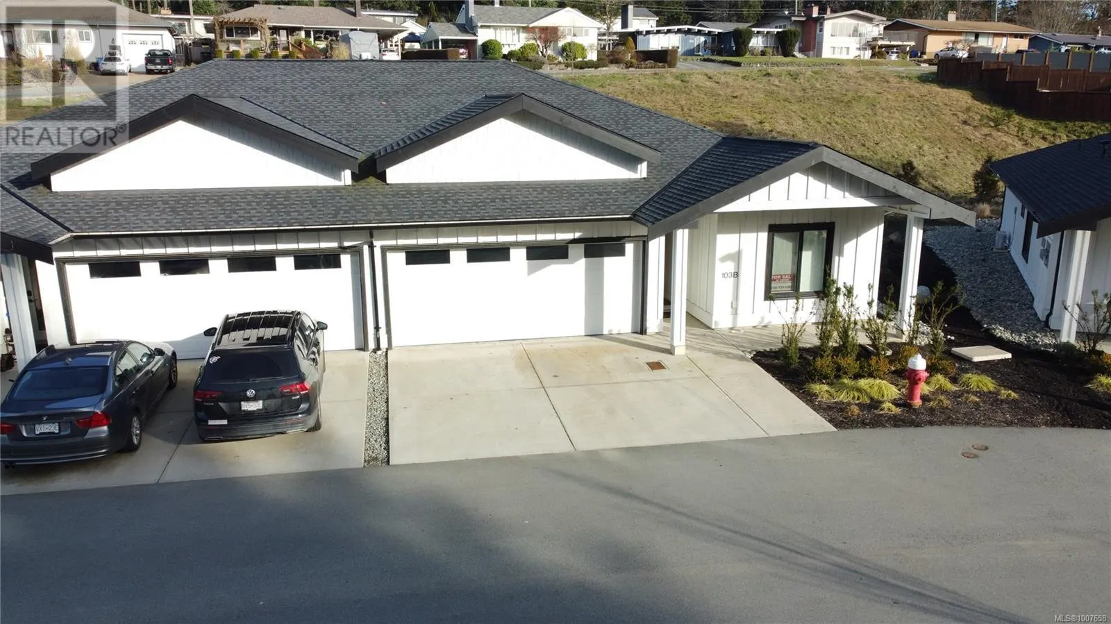 103-B 3590 16th Ave