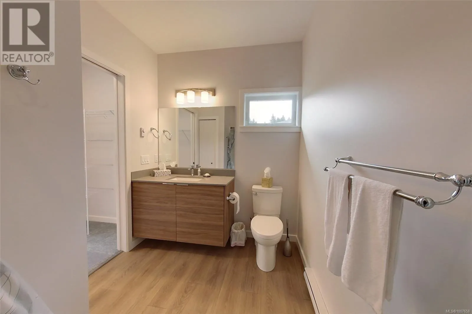 103-B 3590 16th Ave