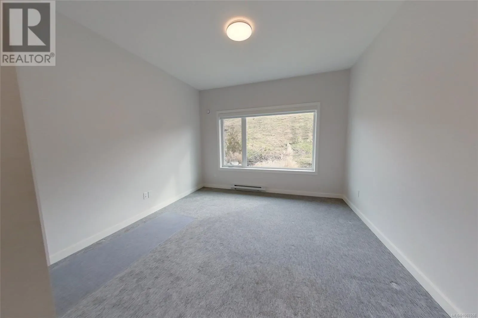 103-B 3590 16th Ave