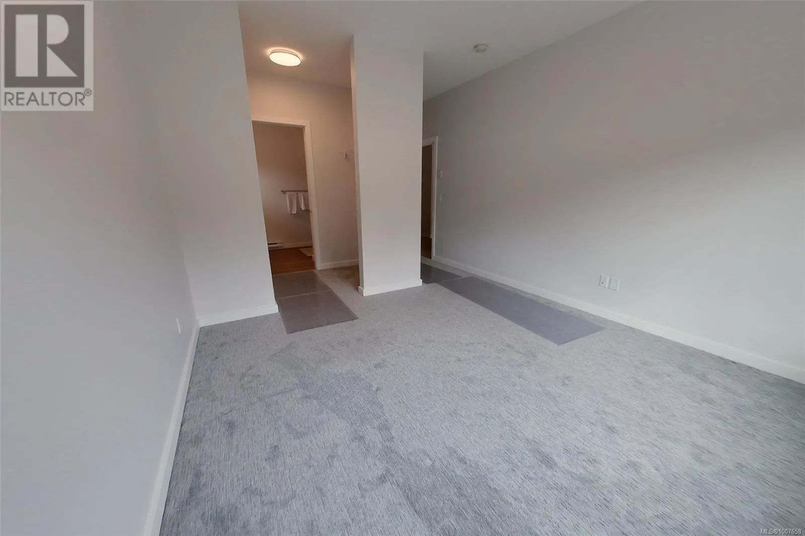 103-B 3590 16th Ave