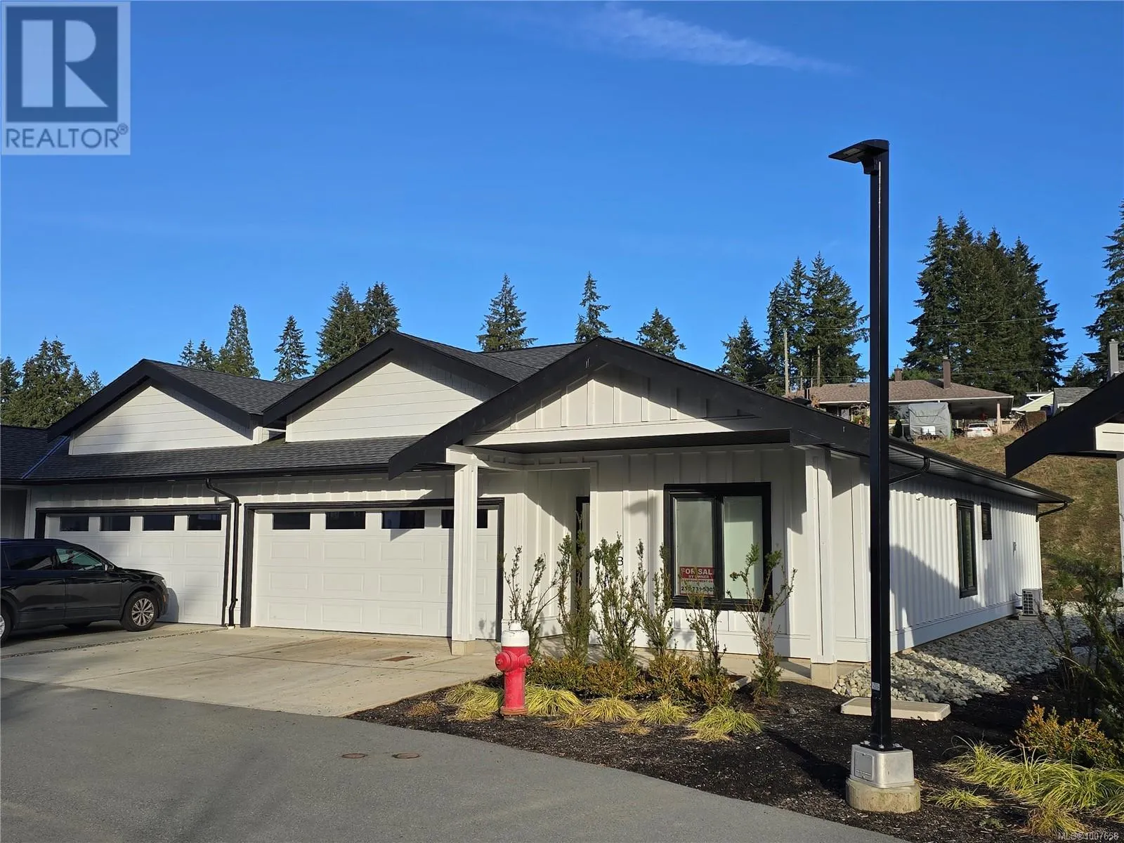103-B 3590 16th Ave