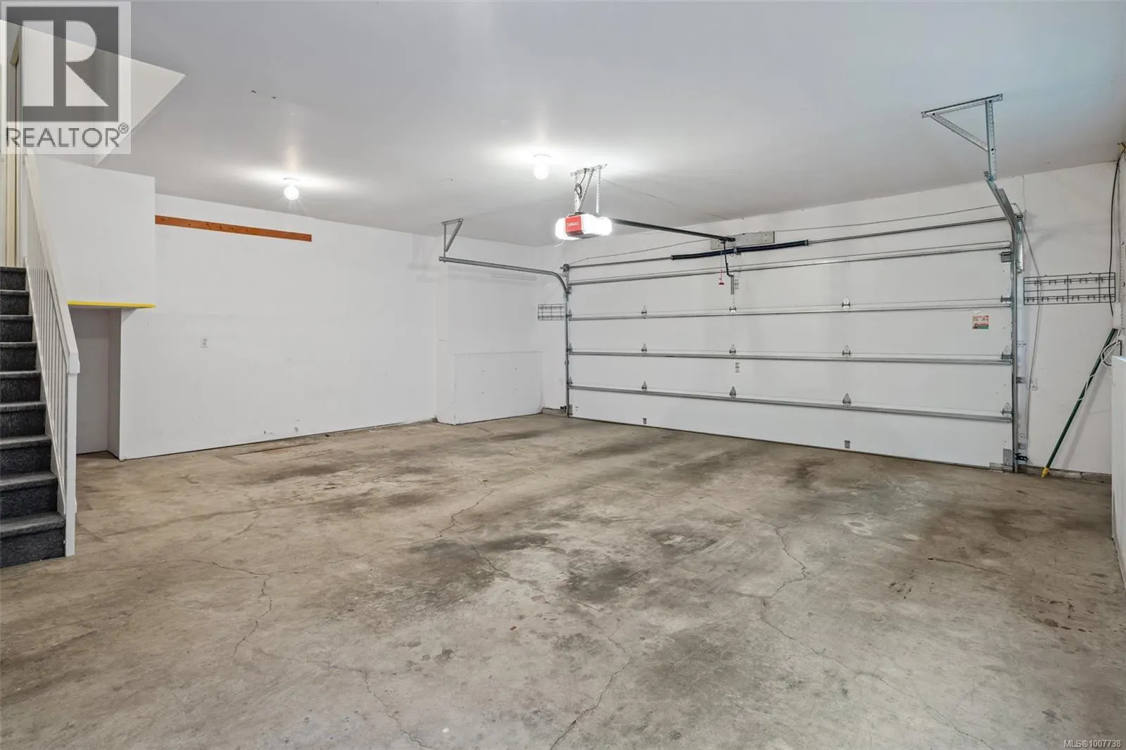 1091 Totemwood Lane
