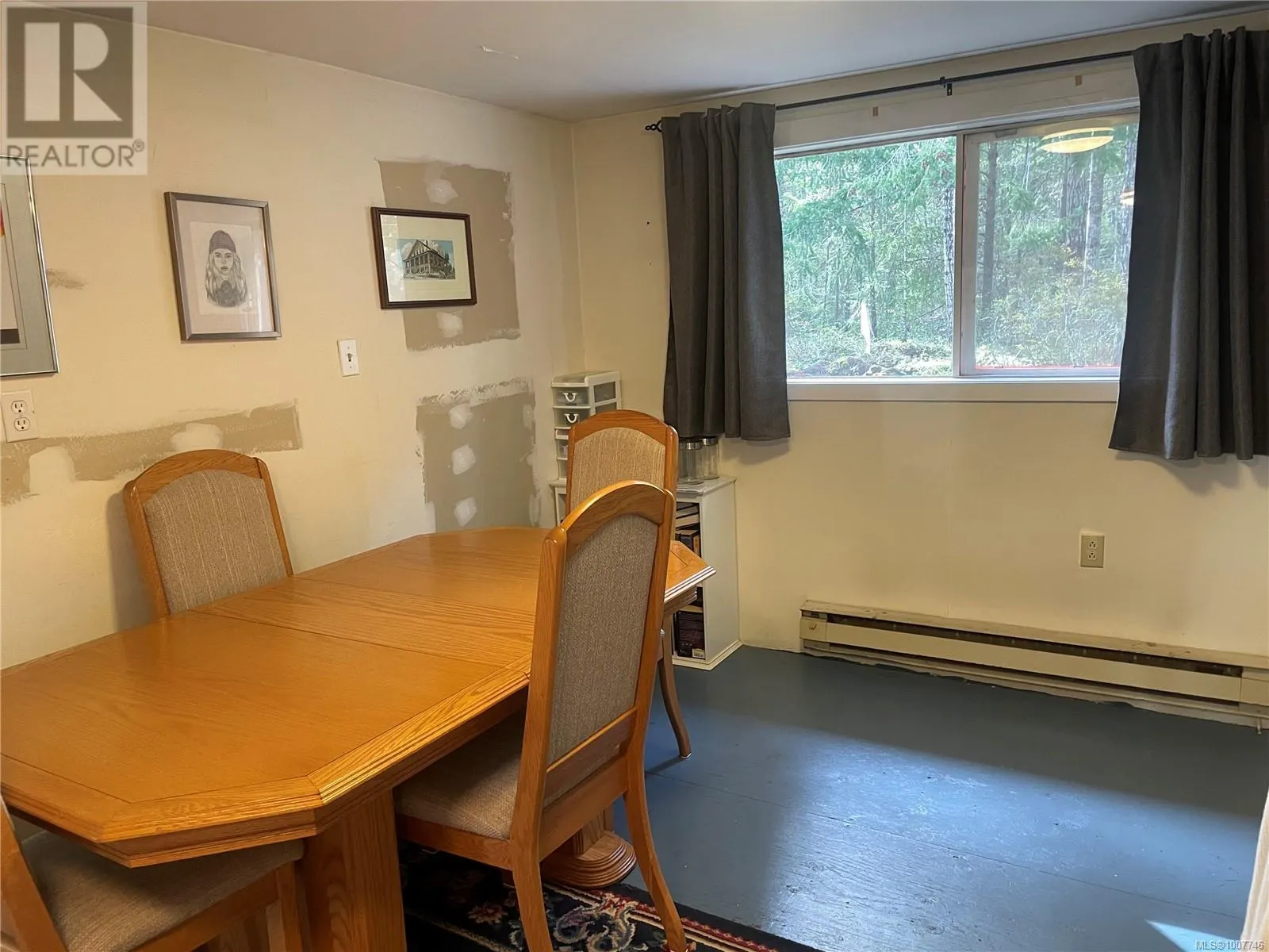 247 Huson Rd