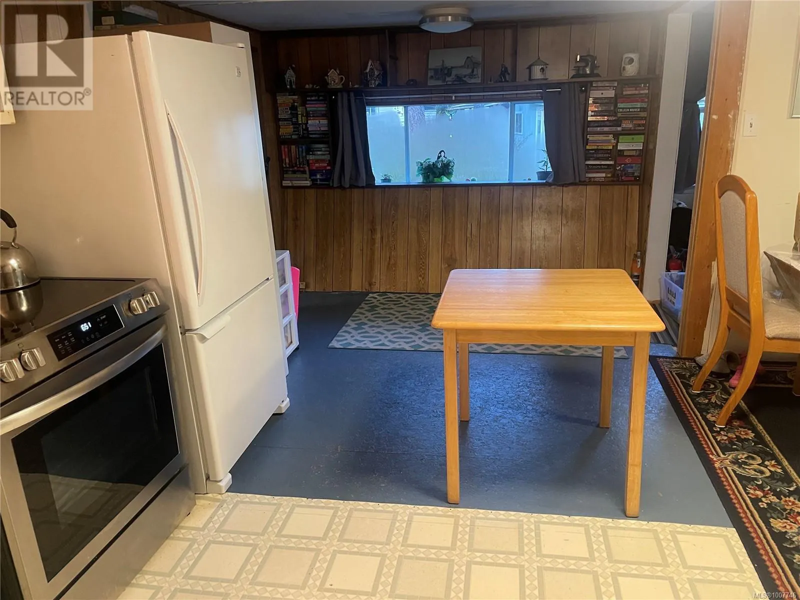 247 Huson Rd