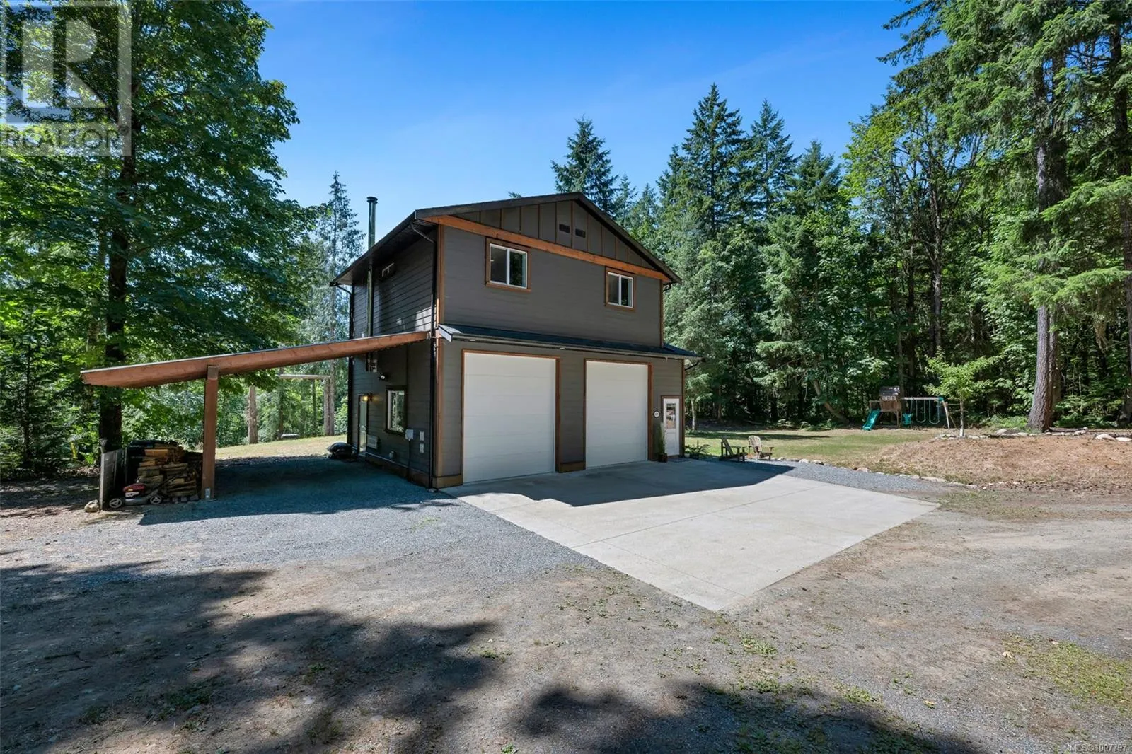 4379 Irvine Dr