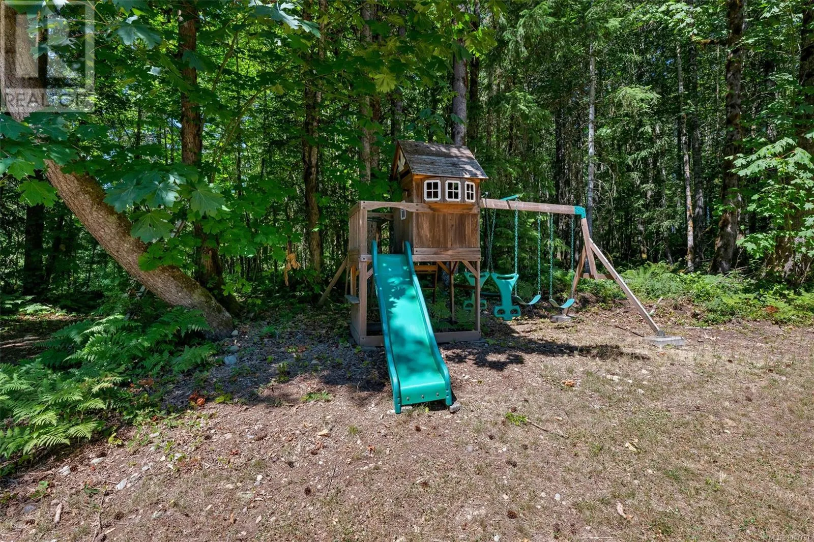 4379 Irvine Dr